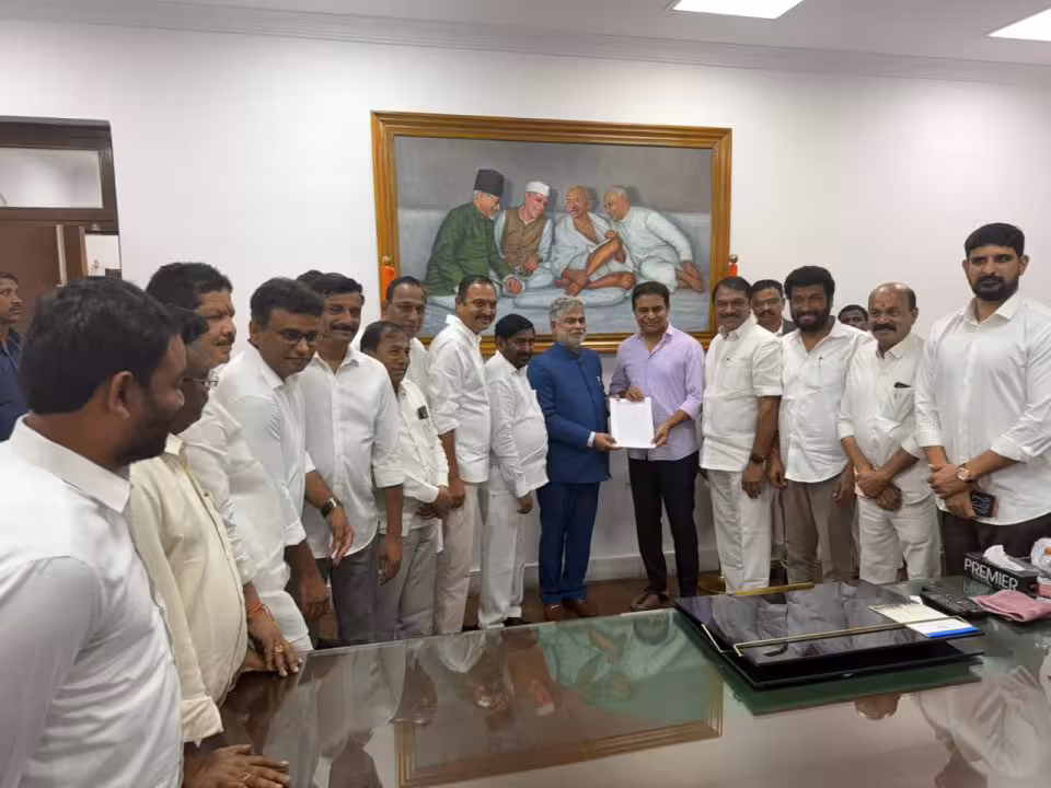 BRS Party | ఆరు గ్యారంటీల అమలు కోసం.. స్పీకర్కు బీఆర్ఎస్ ప్రైవేటు బిల్లు..!