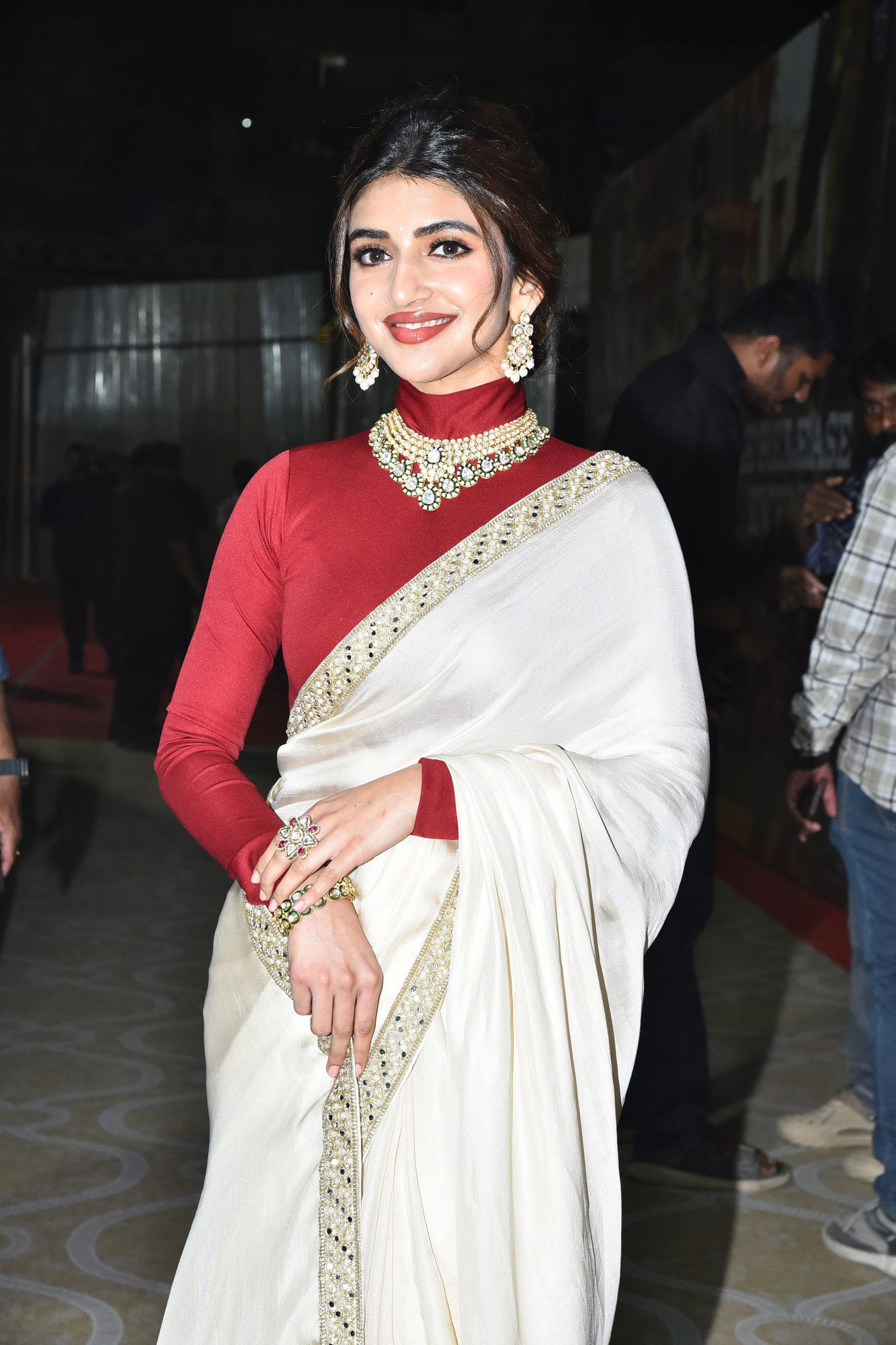 Sreeleela | దేవకన్యలా శ్రీలీల – ఉస్తాద్ భగత్సింగ్ ప్రీ రిలీజ్ ఈవెంట్కు స్పెషల్ అట్రాక్షన్ - Image 4