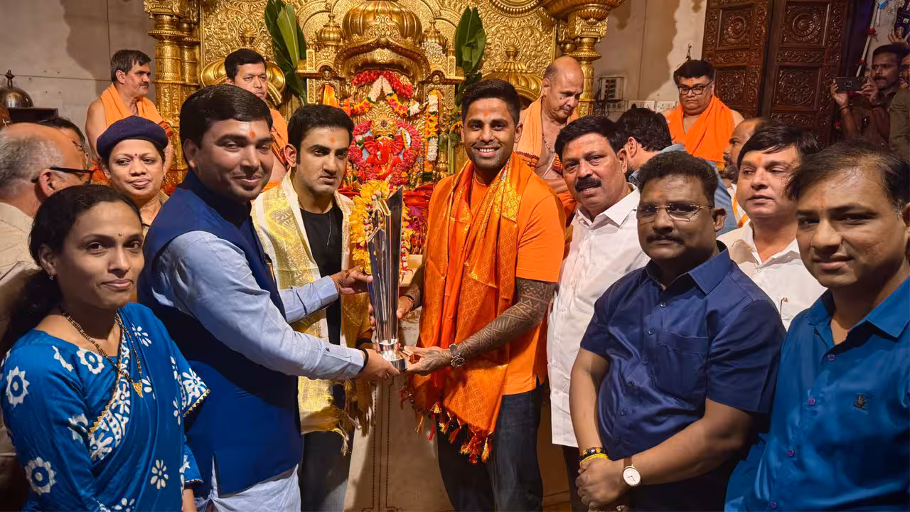 T20 World Cup | టీ20 వరల్డ్ కప్తో ముంబయి సిద్ధివినాయక ఆలయానికి సూర్యకుమార్, గంభీర్