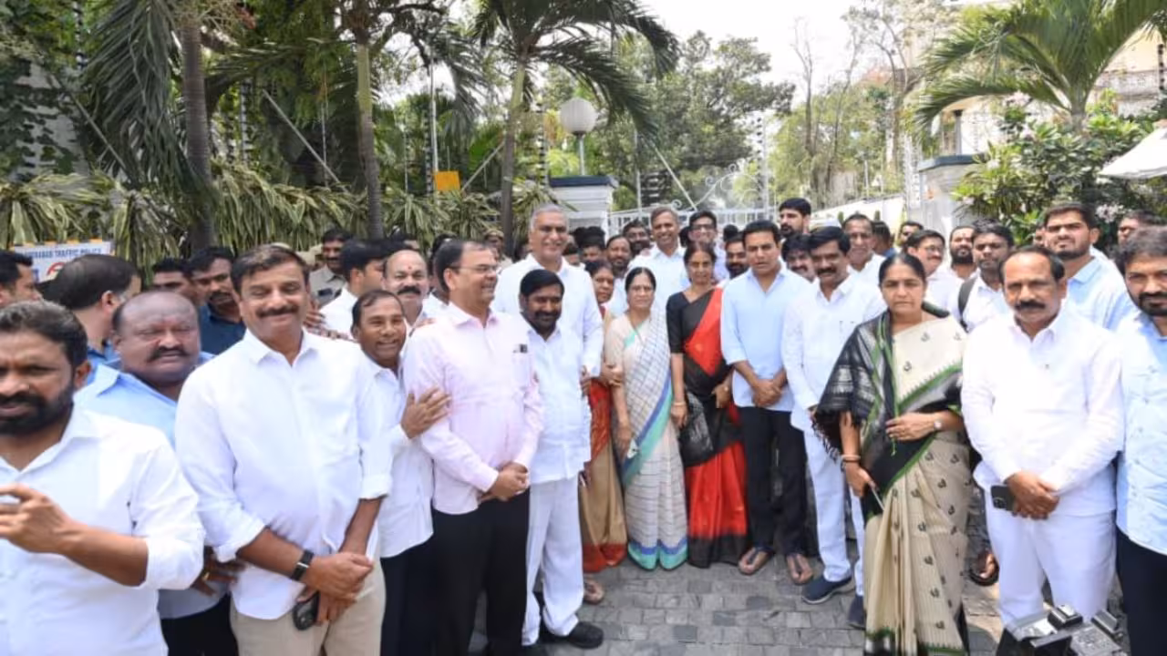 BRS Complaint to Governor | పొంగులేటి భూకబ్జాలపై గవర్నర్కు ఫిర్యాదు.. సాక్ష్యాధారాలను అందజేసిన బీఆర్ఎస్