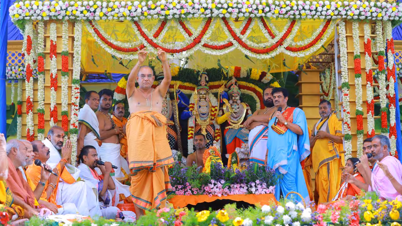 Vemulawada | వేములవాడలో ఘనంగా సీతారాముల కల్యాణోత్సవం..