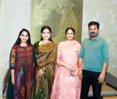 Rashmika Mandanna | సీఏం రేవంత్ ఫ్యామిలీని కలిసిన రష్మిక మందన్న - రిసెప్షన్కు ఆహ్వానం
