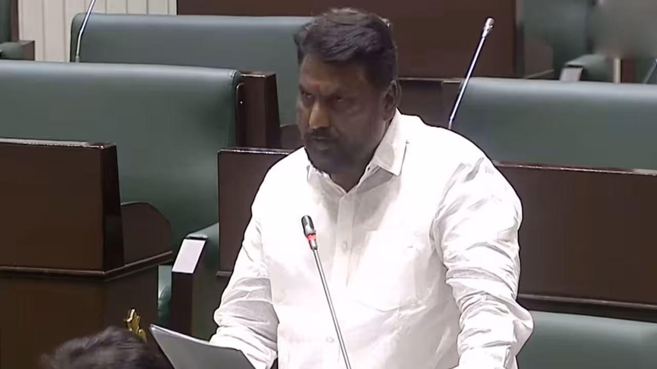 Telangana Parent Care Bill | తెలంగాణ ఉద్యోగుల జవాబుదారీతనం, పర్యవేక్షణ బిల్లును ప్రవేశపెట్టిన మంత్రి అడ్లూరి