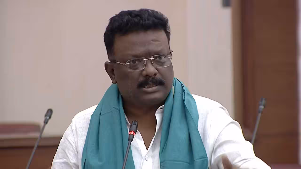 Dasoju Sravan Kumar | ఆదాయ లక్ష్యం కాదది.. ఆర్థిక నాటకం: దాసోజు శ్రవణ్ కుమార్