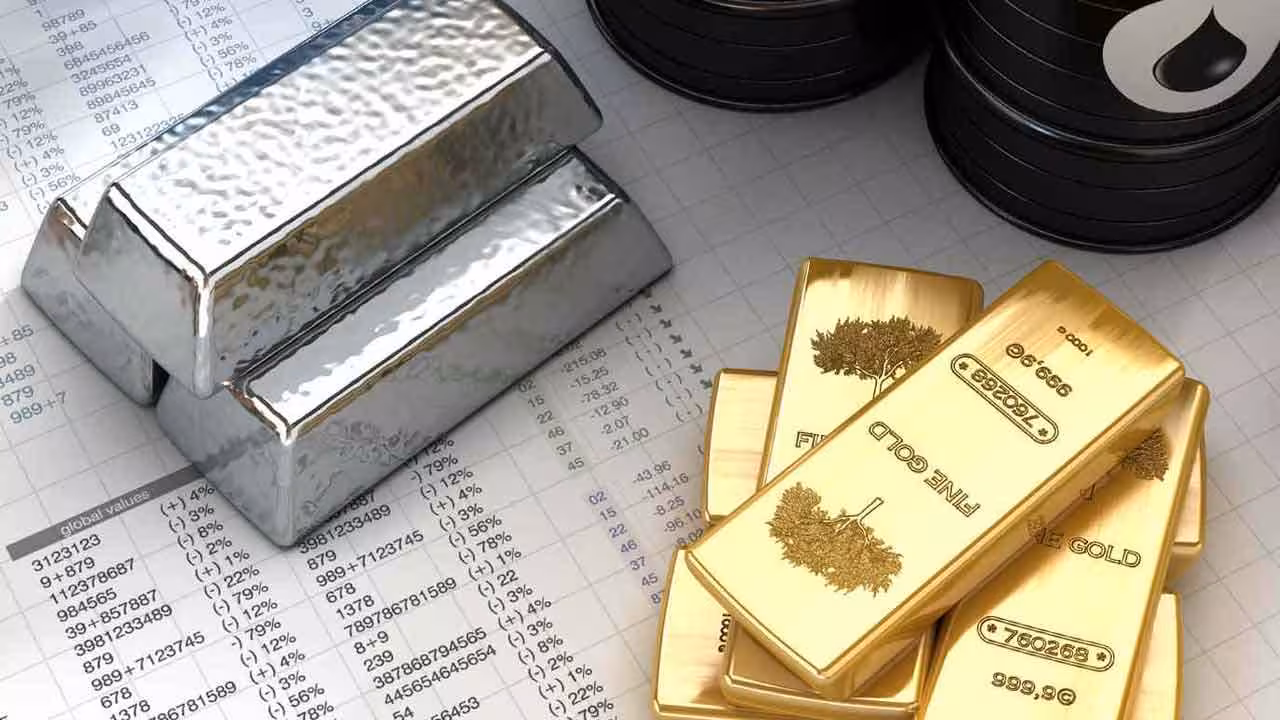 Gold And Silver Prices Today | స్వల్పంగా పెరిగిన బంగారం, వెండి ధరలు.. ఎంసీఎక్స్ పరిస్థితి ఏంటి..?