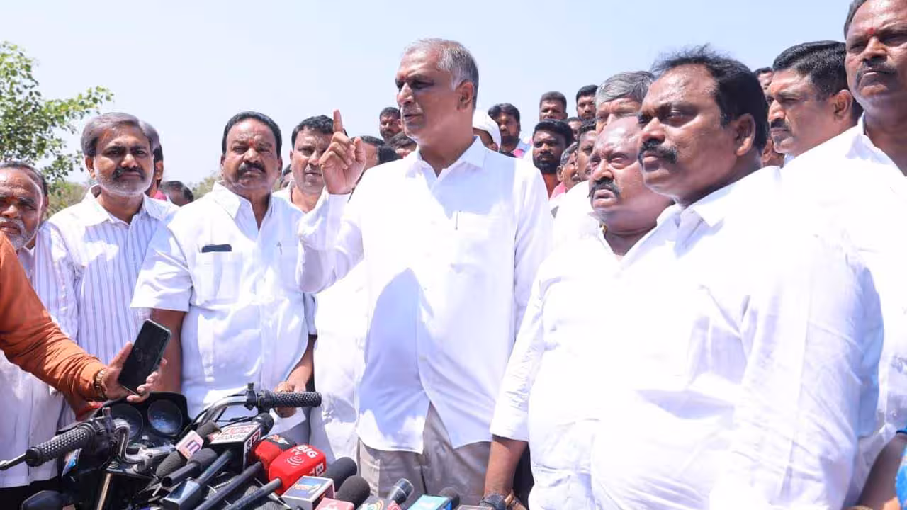 Harish Rao | వరద కాల్వలో పారుతున్న నీళ్లు కాళేశ్వరం నీళ్లు కాదా..? రేవంత్ను ప్రశ్నించిన హరీశ్రావు