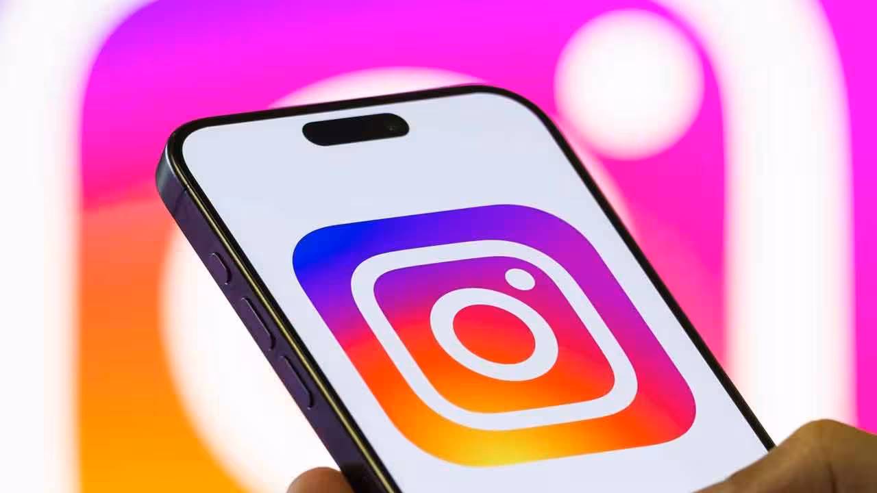 Instagram | కొత్త పెయిడ్ సబ్స్క్రిప్షన్ మోడల్ను ప్రవేశపెట్టనున్న ఇన్స్టాగ్రామ్.. నెలకు రుసుము ఎంతంటే..?
