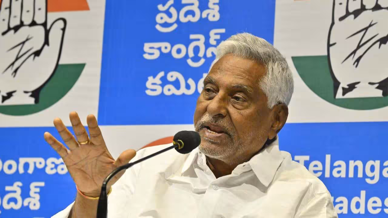 Jeevan Reddy | పార్టీ మారడం ఖాయం.. కారణం ఎమ్మెల్యే సంజయే : జీవన్ రెడ్డి