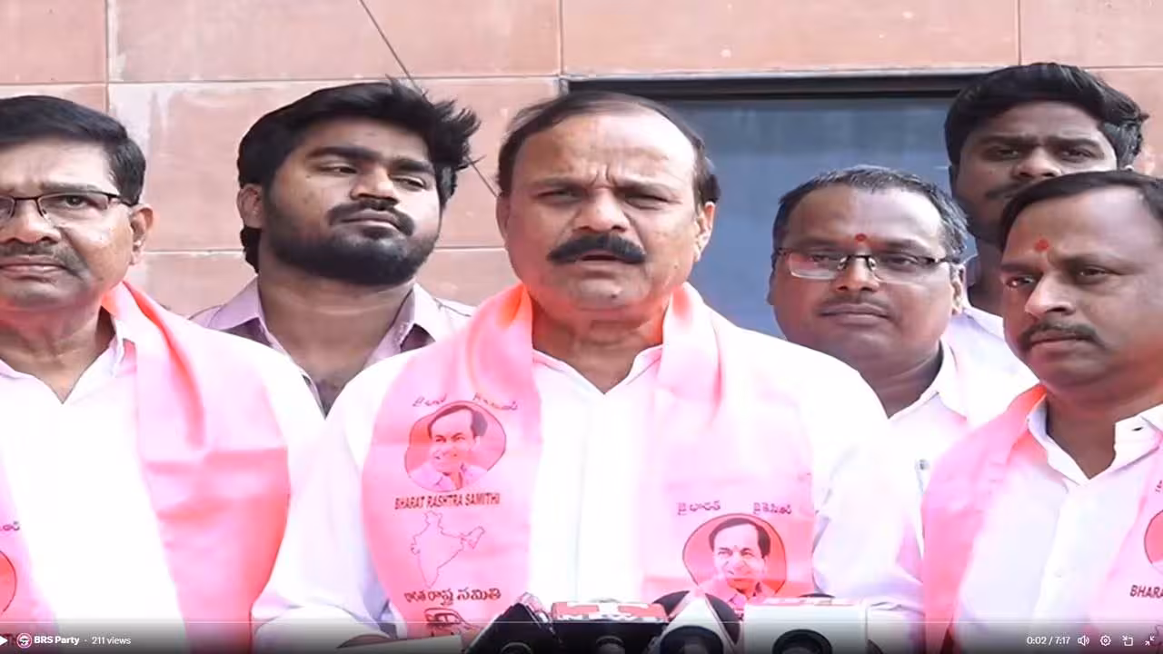 Karne Prabhaker | ఎలక్షన్ కమిషన్.. ప్రభుత్వానికి తొత్తుగా మారుతోందా..? : మాజీ ఎమ్మెల్సీ కర్నె ప్రభాకర్