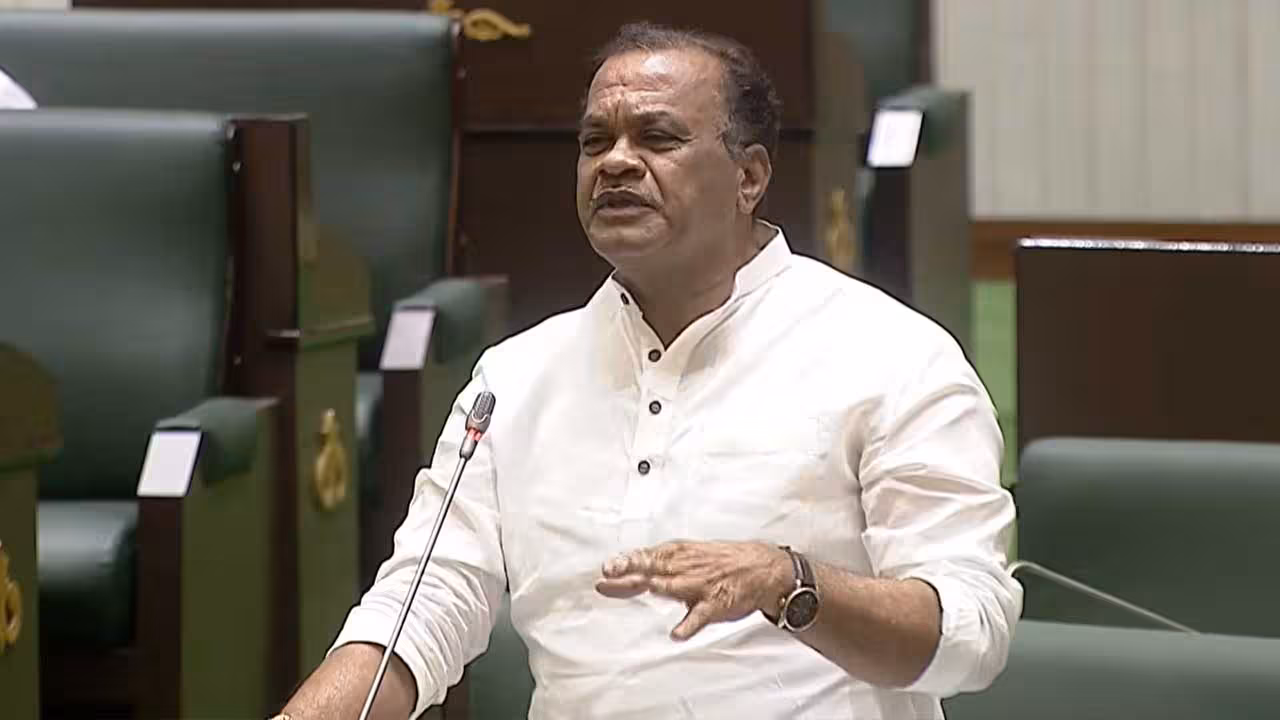 Komatireddy Venkat Reddy | 2028 నాటికి బ్రహ్మాండమైన రోడ్లు : మంత్రి కోమటిరెడ్డి