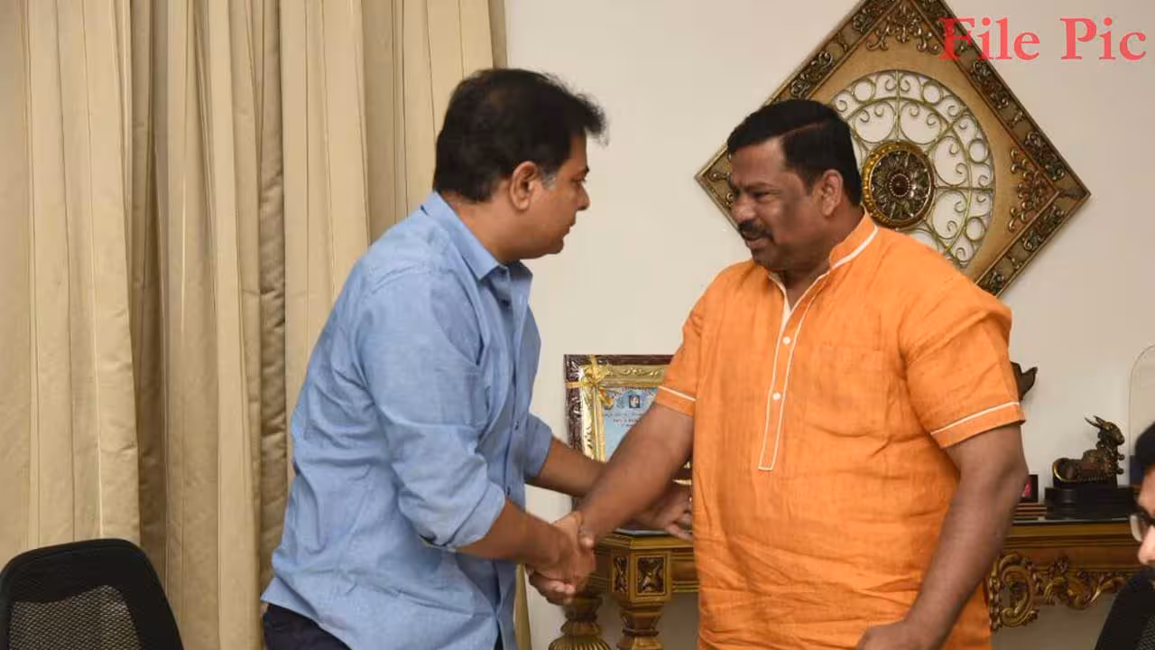 Rajasingh Vs KTR | బీజేఎల్పీ చాంబర్లోకి రాజాసింగ్.. బయటకు రావాలన్న కేటీఆర్
