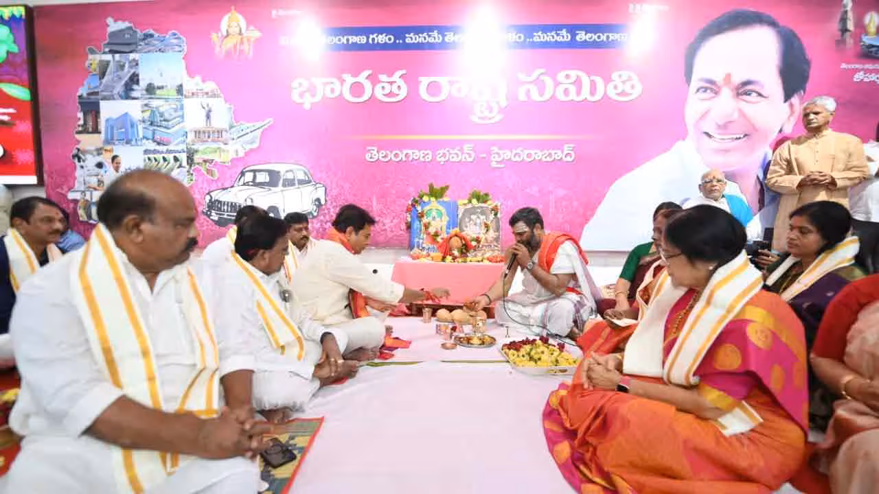 Telangana Bhavan | ప్రభుత్వం విఫలమైతే.. ప్రత్యామ్నాయ శక్తిగా ప్రతిపక్షం..