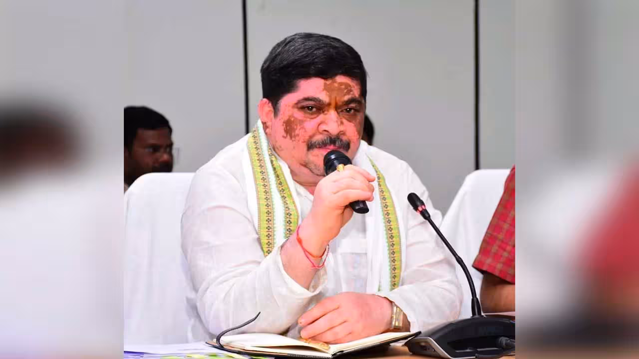 Ponnam Prabhakar | ఆంధ్రప్రదేశ్కేనా నిధులన్నీ..? తెలంగాణపై వివక్ష తగదు.. కేంద్రంపై మంత్రి పొన్నం ఫైర్