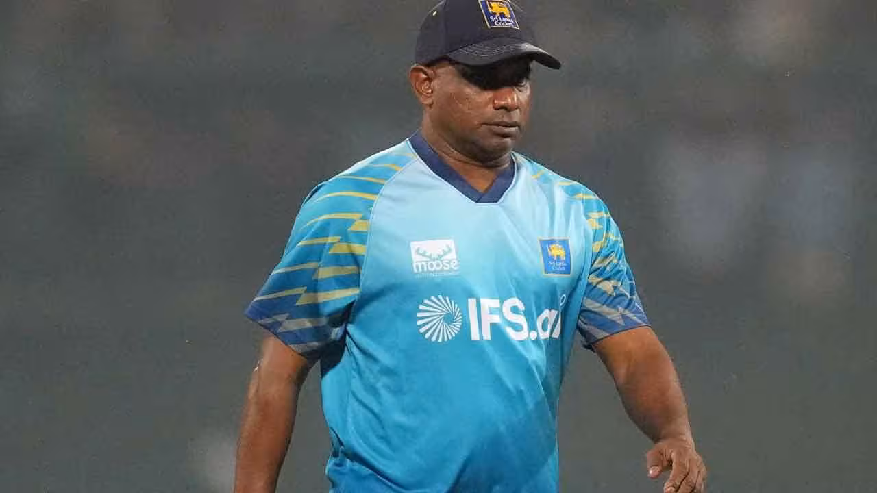 Sanath Jayasuriya | టీ20 వరల్డ్కప్లో శ్రీలంక పేలవమైన ప్రదర్శన.. కోచ్గా తప్పుకోనున్న జయసూర్య..