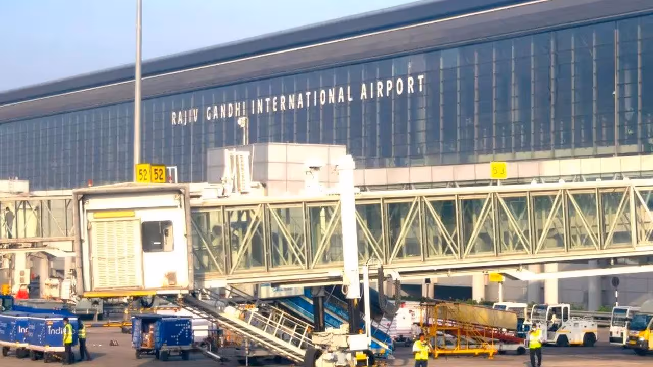 Shamshabad Airport | శంషాబాద్లో పట్టుబడిన డ్రోన్లు.. మూడు రోజుల్లో రెండోసారి