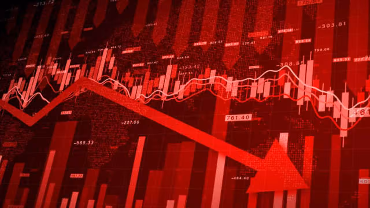 Stock Markets | నష్టాల్లో ట్రేడ్ అవుతున్న స్టాక్ మార్కెట్లు.. నమ్మకం కోల్పోతున్న పెట్టుబడిదారులు..