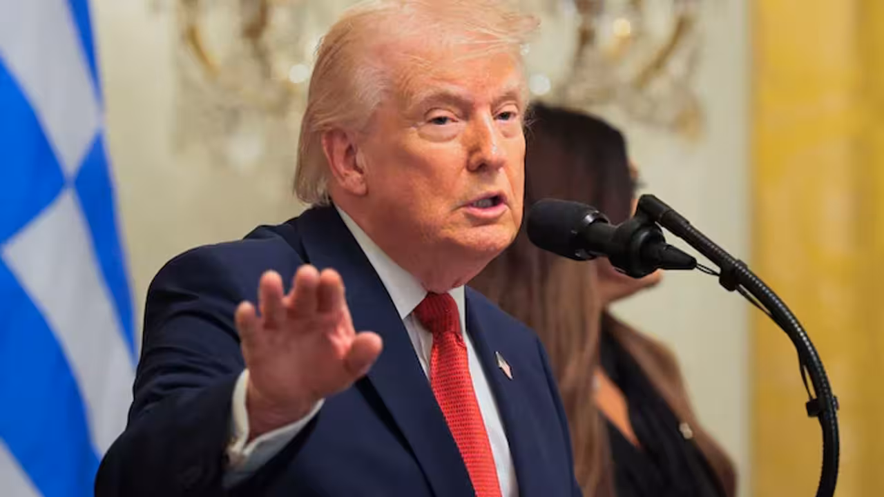 Donald Trump | అప్పటి వరకూ టెహ్రాన్ చుట్టూనే అమెరికా సైన్యం.. ఇరాన్కు ట్రంప్ తాజా హెచ్చరికలు