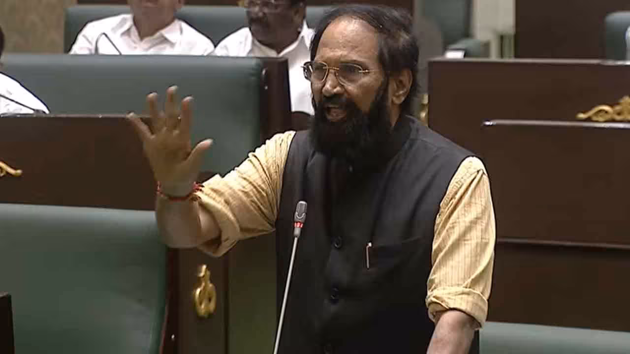 Uttam Kumar Reddy | హరీశ్రావు ఆరోపణలు నిరాధారం.. ఫిలిఫైన్స్కు బియ్యం ఎగుమతిపై మంత్రి ఉత్తమ్ వివరణ