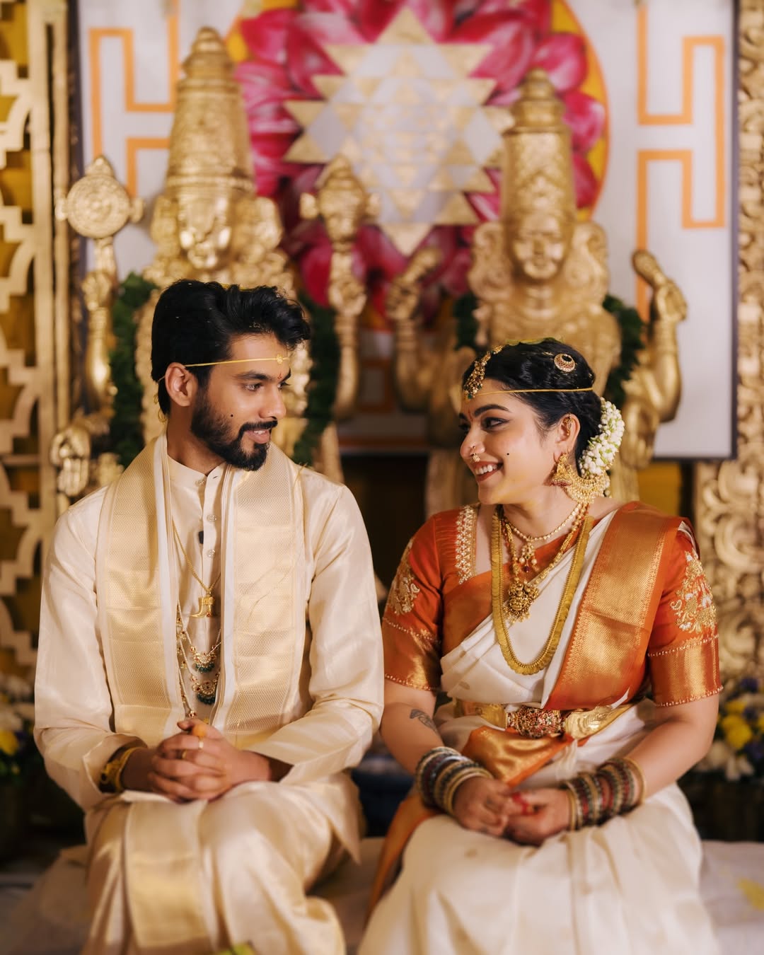 Punarnavi Bhupalam | పెళ్లి ఫొటోలు షేర్ చేసిన బిగ్బాస్ బ్యూటీ - Image 2