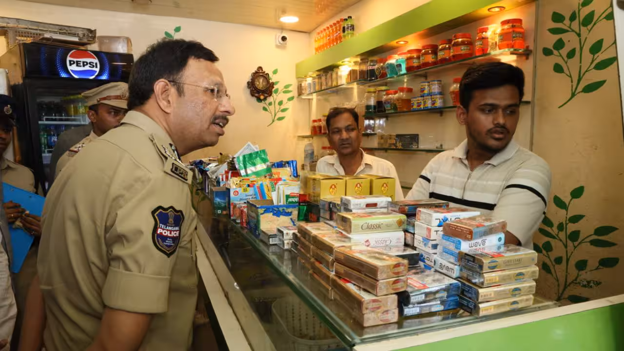CP Sajjanar | ‘ఆపరేషన్ సేఫ్ స్కూల్’ పేరుతో పోలీసుల స్పెషల్ డ్రైవ్.. డ్రగ్స్, పొగాకు విక్రయాలపై ఉక్కుపాదం