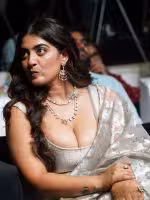 Zayn Marie Khan | డెకాయిట్ ట్రైలర్ లాంఛ్ ఈవెంట్కు స్పెషల్ అట్రాక్షన్గా జైన్ మేరీ ఖాన్ - ఈ బ్యూటీ బ్యాక్గ్రౌండ్ ఇదే