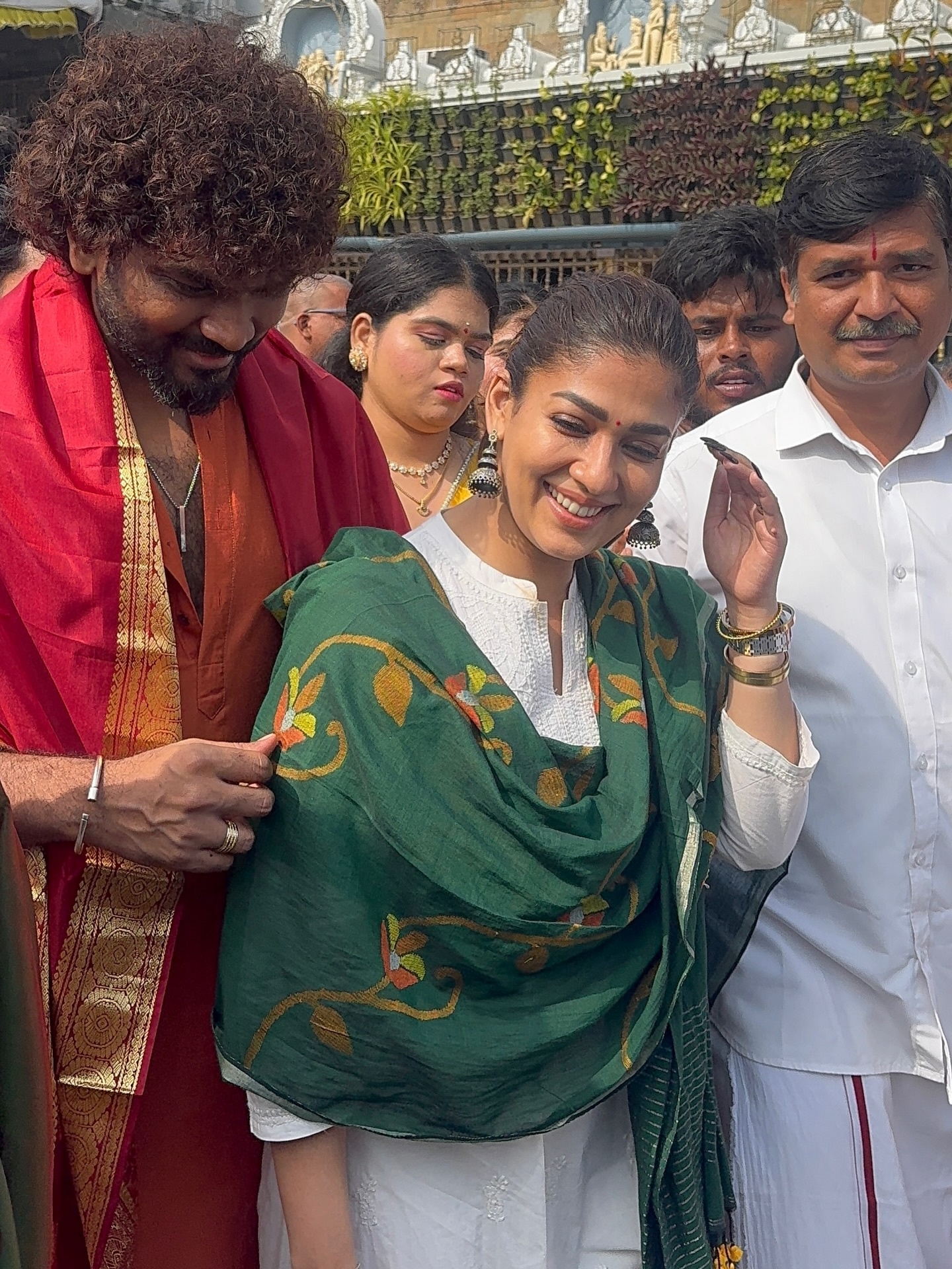 లవ్ ఇన్సూరెన్స్ కంపెనీ మూవీలో ప్రదీప్ రంగనాథన్, కృతి శెట్టి జంటగా నటించారు.