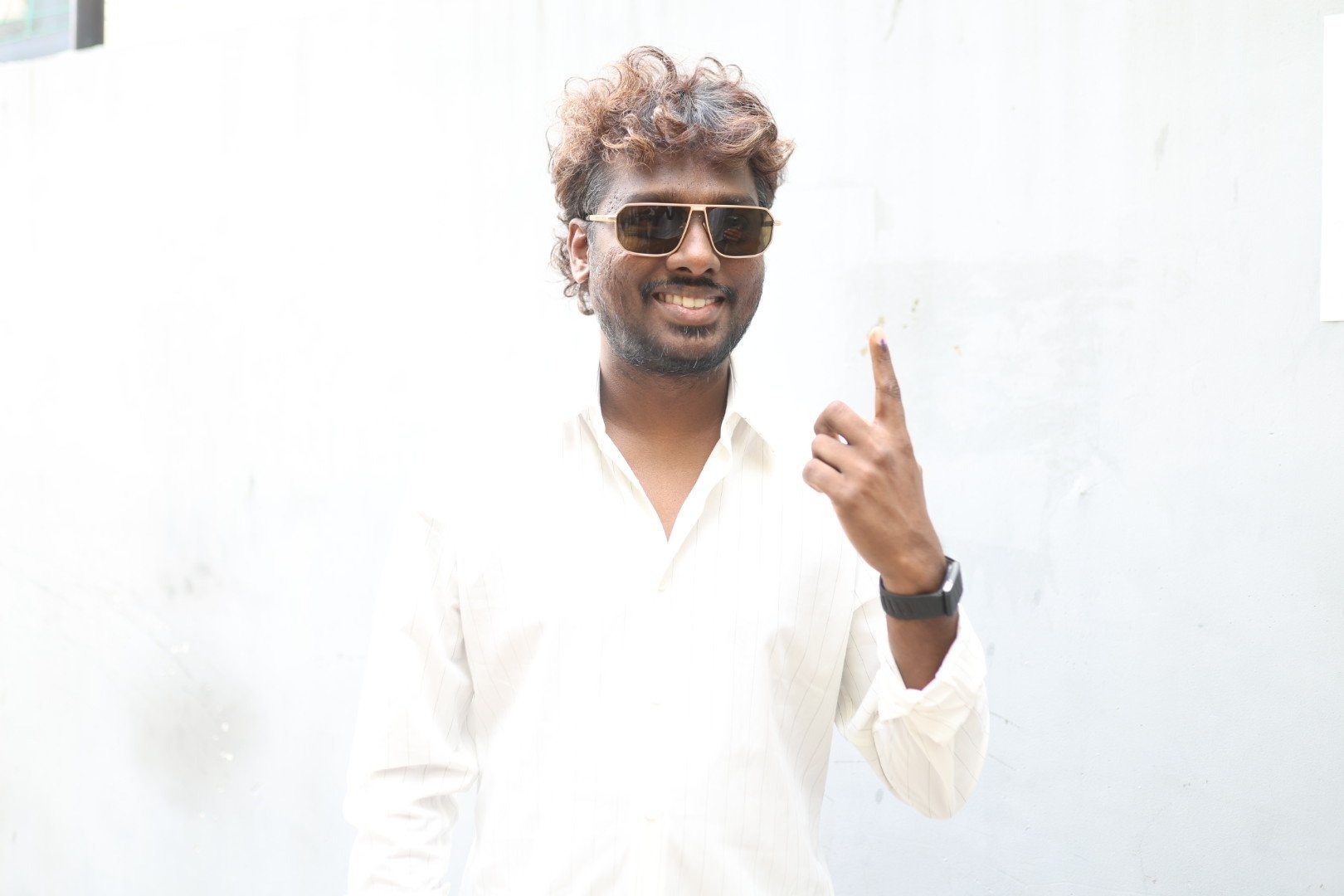 TN Election | తమిళనాడు అసెంబ్లీ ఎన్నికలు – ఓటేసిన సెలిబ్రిటీలు - Image 8