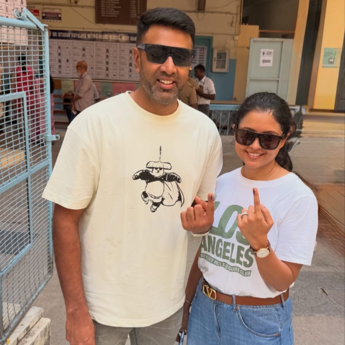 TN Election | తమిళనాడు అసెంబ్లీ ఎన్నికలు – ఓటేసిన సెలిబ్రిటీలు - Image 5