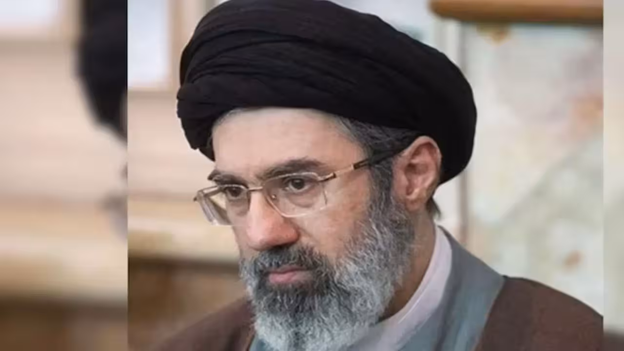 Iran-US tensions | అమెరికాను ఓడించేందుకు నేవీ సిద్ధంగా ఉంది : మొజ్తాబా ఖమేనీ