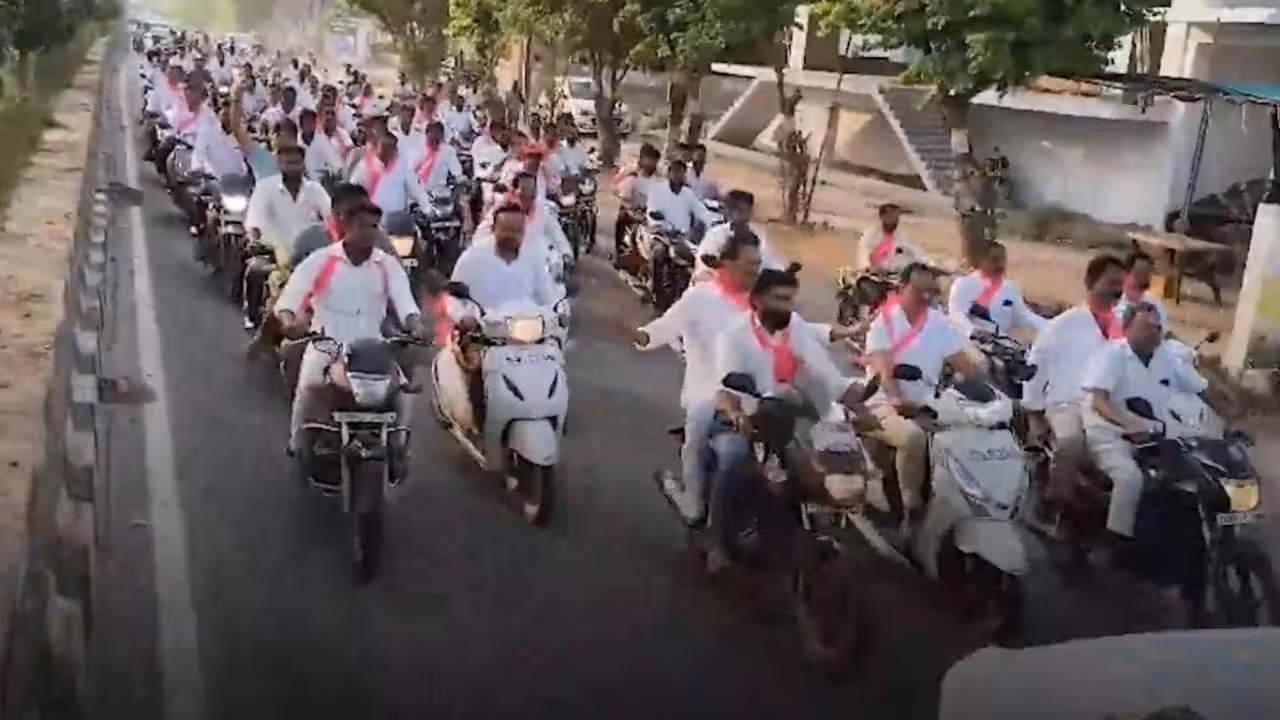 Gajwell Bandh | దద్దరిల్లిన గజ్వేల్.. భారీ బైక్ ర్యాలీతో హోరు.. బంద్ సక్సెస్