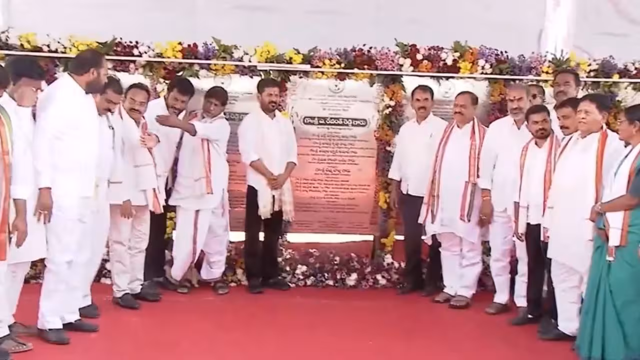 CM Revanth Reddy | ఆదిలాబాద్లో అభివృద్ధి పనులు.. సీఎం రేవంత్ శంకుస్థాపనలు