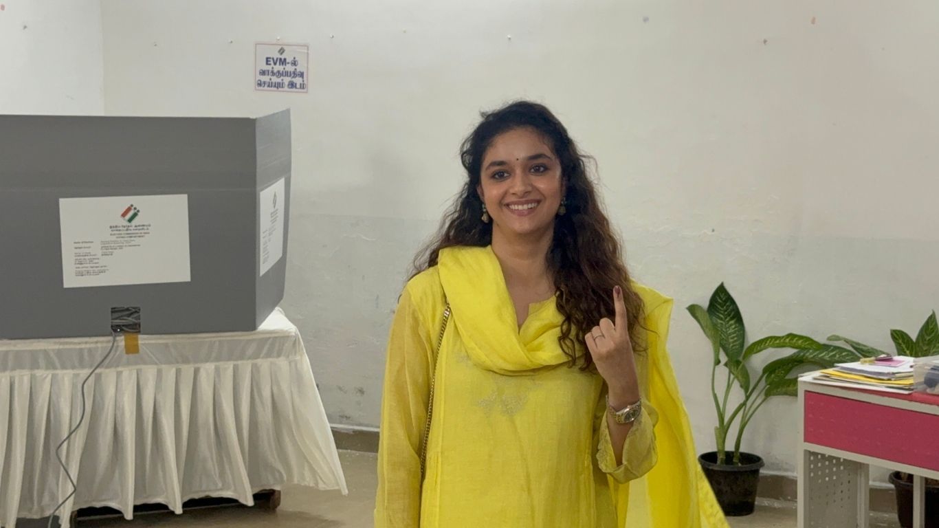 TN Election | తమిళనాడు అసెంబ్లీ ఎన్నికలు – ఓటేసిన సెలిబ్రిటీలు - Image 17