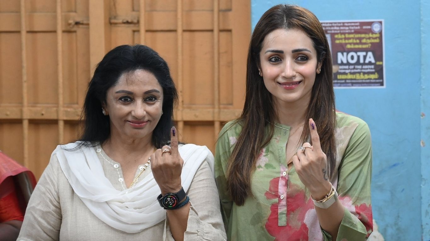 TN Election | తమిళనాడు అసెంబ్లీ ఎన్నికలు – ఓటేసిన సెలిబ్రిటీలు - Image 16