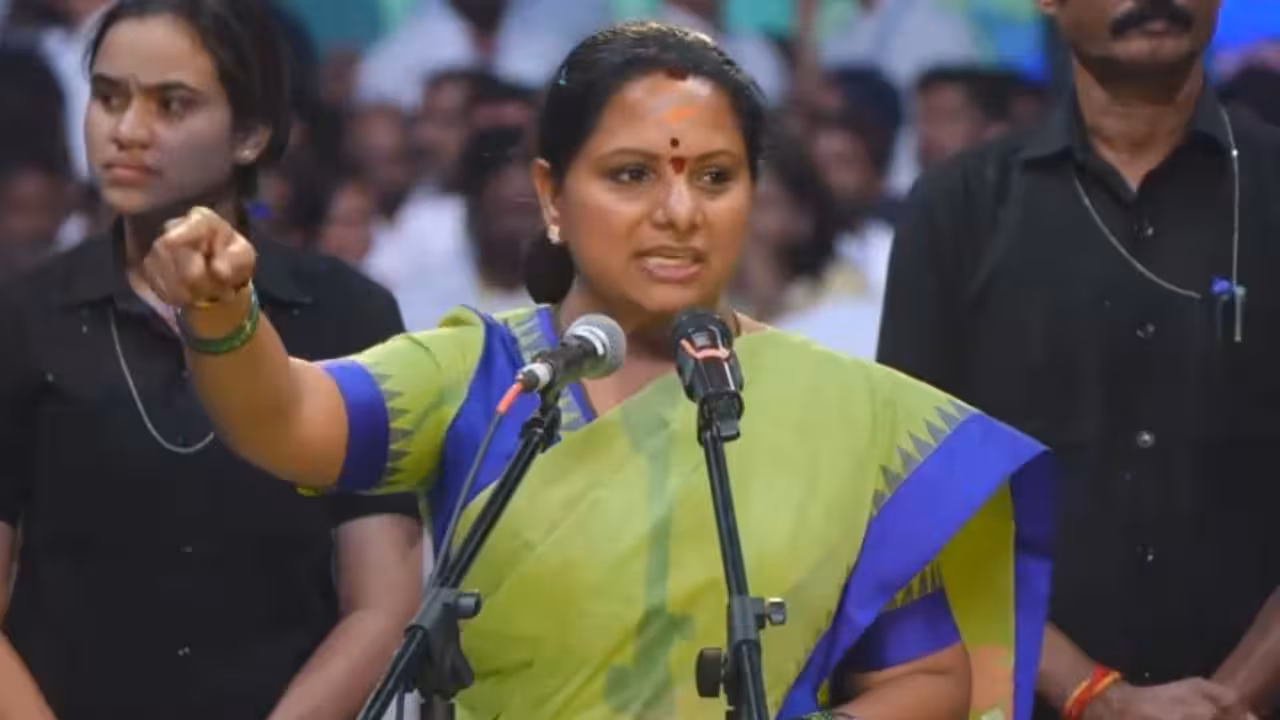 Kavitha kalwakuntla | కేసీఆర్ మారతారేమో అనుకున్నా.. కేటీఆర్ కైతే ఏం తెల్వదు: కవిత కామెంట్స్