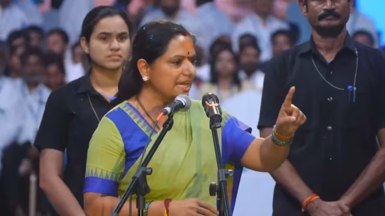 Kavitha | ఈ అమ్మ ప్రభుత్వం వస్తది.. పేద బిడ్డలందరినీ చదివిస్తా: కవిత