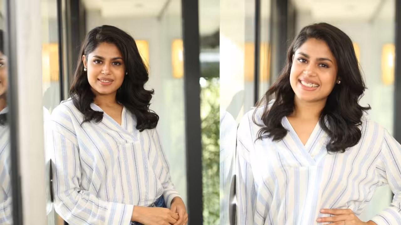 Faria Abdullah | మెగాఫోన్ పట్టనున్న జాతిరత్నాలు హీరోయిన్…
