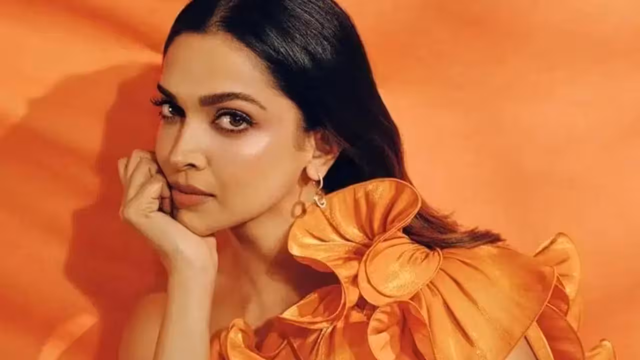 Deepika Padukone | రెండోసారి తల్లి కాబోతున్న దీపికా పదుకొనే – ప్రెగ్నెన్సీ కిట్ ఫొటోతో స్వీట్ సర్ ప్రైజ్
