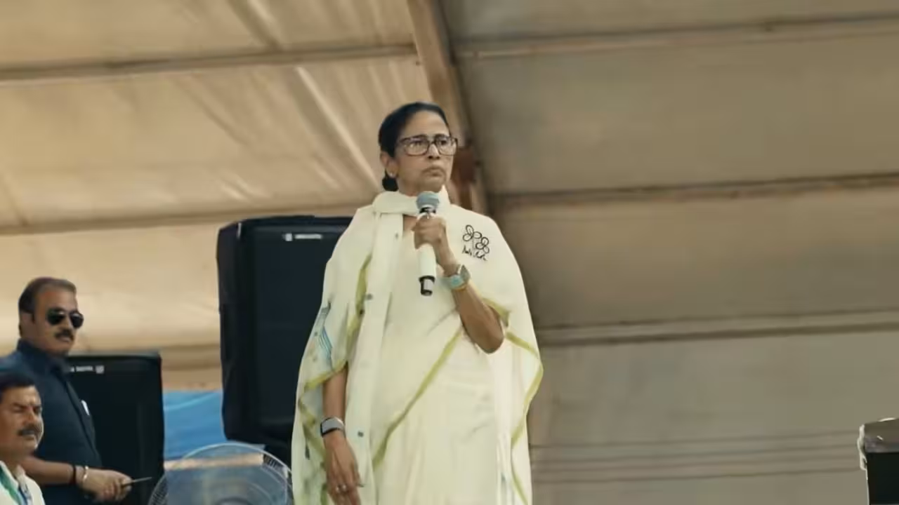 Mamatha Banerjee | న్యాయవాదుల ఘటన బాధ్యులెవరో నాకు తెలియదు: మమత