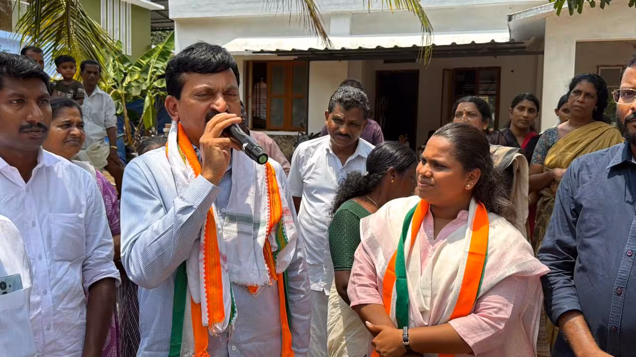 Ponguleti Srinivas Reddy | ఉత్తుత్తిది కాదిది.. కేరళంను ఒడ్డుకేసే ఎన్నిక: కేరళం ఓటర్లతో పొంగులేటి