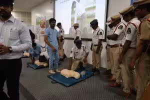 Arrive Alive Campaign | ‘గోల్డెన్ అవర్’తో ప్రాణాలను నిలబెట్టొచ్చు: హైదరాబాద్ ట్రాఫిక్ జాయింట్ కమిషనర్ జోయెల్ డేవిస్