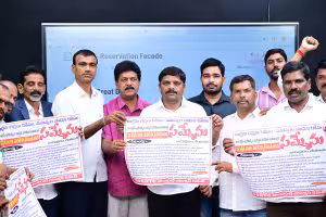 MLC Theenmar Mallanna | ఆర్టీసీ కార్మికుల సమ్మెకు పూర్తి మద్దతిస్తున్నా: ఎమ్మెల్సీ తీన్మార్ మల్లన్న