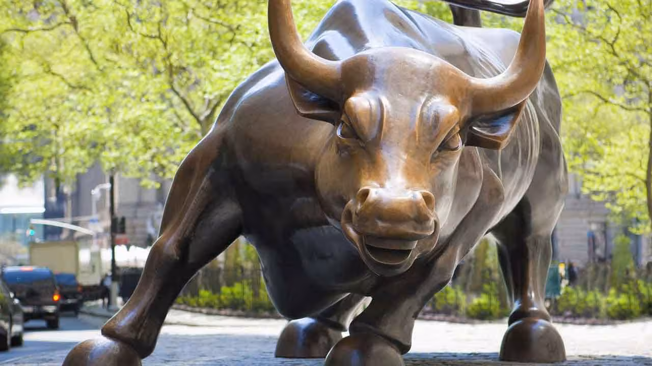 Stock Markets | లాభాల్లో కొనసాగుతున్న దేశీయ స్టాక్ మార్కెట్లు.. యుద్ధం ముగింపుపై పెట్టుబడిదారుల ఆశలు..