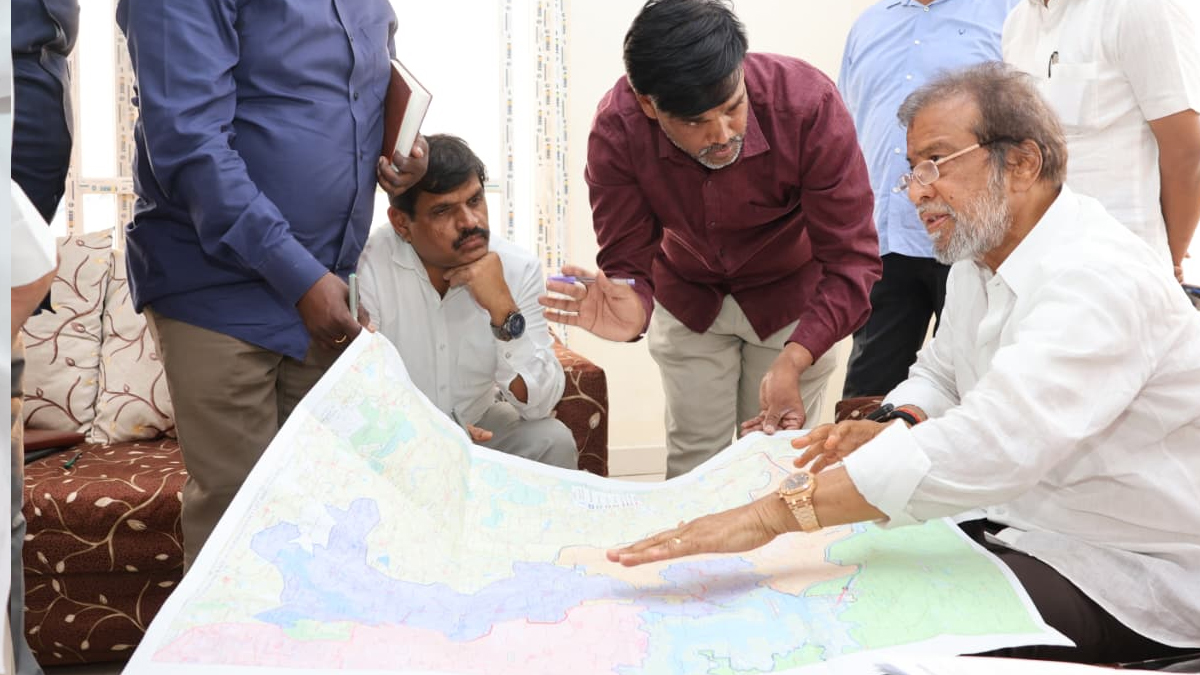 Minister Damodar Rajanarsimha Reviews Singur Dam Safety Focuses on Tourism and Education in Andole