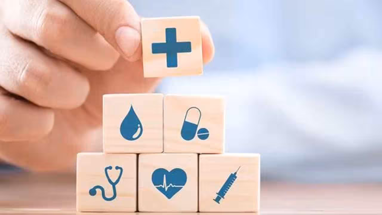 Health Insurance | రూ.10 లక్షల హెల్త్ ఇన్సూరెన్స్ ఇప్పటి రోజుల్లో ఒక కుటుంబానికి సరిపోతుందా..?