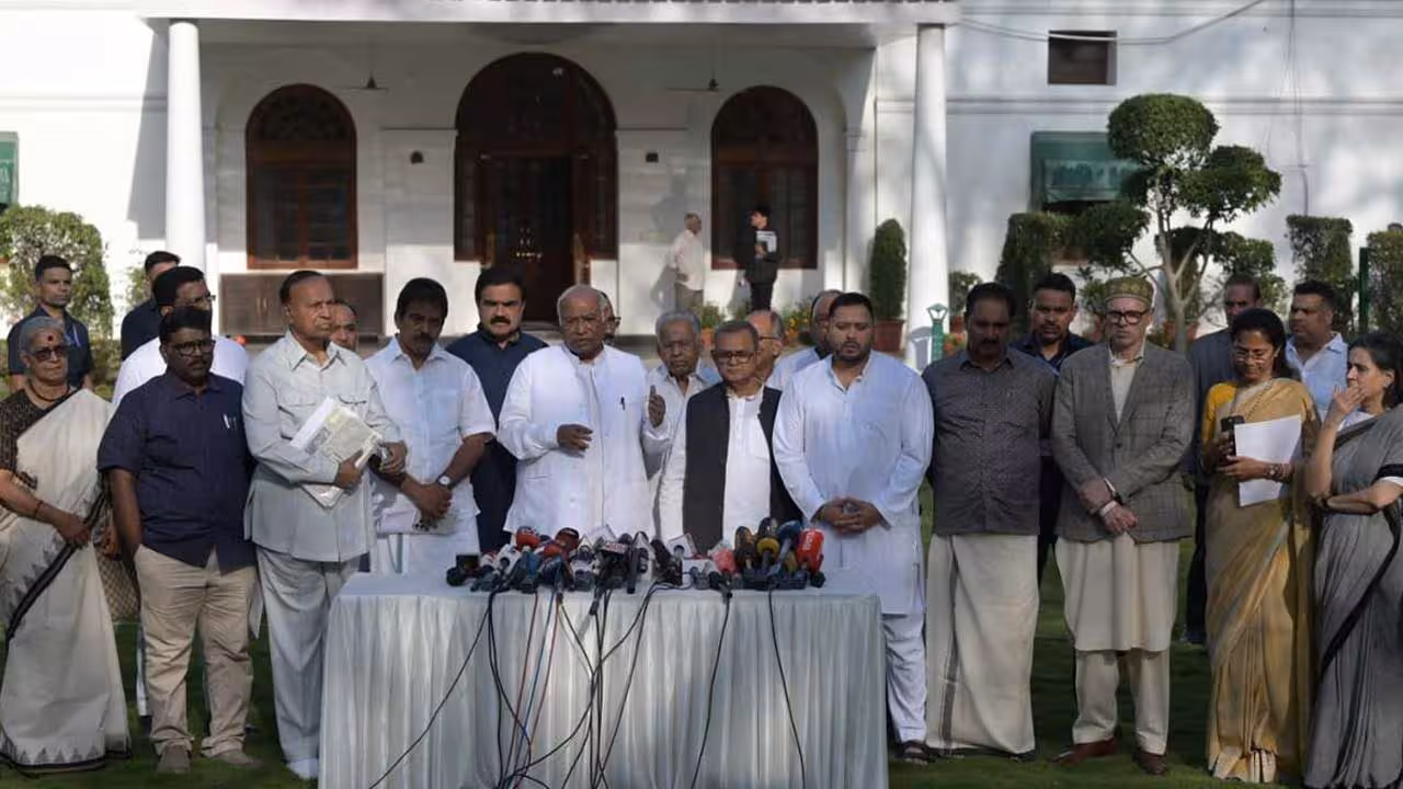 INDIA Bloc | ‘బిల్లు’కు ఓటేయం.. ‘డీలిమిటేషన్’కు ఒప్పుకోం