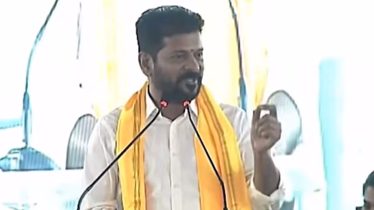 CM Revanth Reddy | డబ్బులు తీసుకోండి.. భూములు ఇవ్వండి.. రైతులకు సీఎం రేవంత్ విజ్ఞప్తి