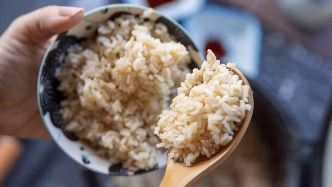 Food Poisoning | ఆహారాన్ని ఫ్రిజ్లో నిల్వ ఉంచి తింటే ఫుడ్ పాయిజనింగ్ అవుతుందా..? వైద్యులు ఏమంటున్నారు..?