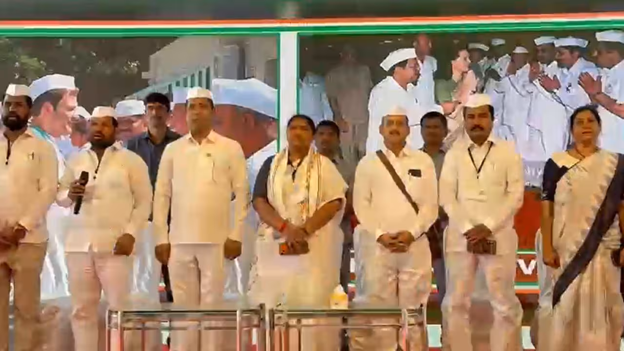 Seethakka | రాజ్యాంగ వ్యవస్థలను భ్రష్టు పట్టిస్తున్నబీజేపీ: మంత్రి సీతక్క