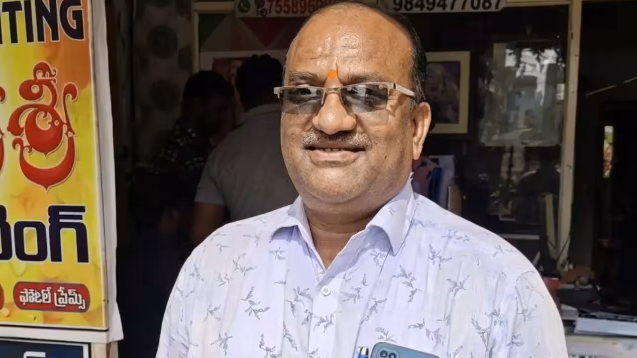 Shankar Goud | ముత్తోజిపేటకు ఆర్టీసీ డ్రైవర్ శంకర్గౌడ్ మృతదేహం.. మధ్యాహ్నం అంత్యక్రియలు