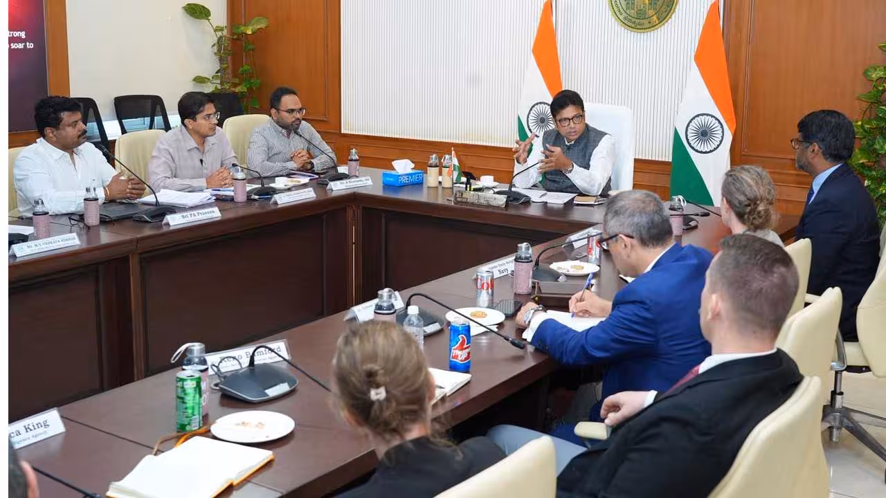 Sridhar Babu | హైదరాబాద్లో అమెరికా సంస్థ ప్రోటోల్యాబ్స్ జీసీసీ : మంత్రి శ్రీధర్బాబు